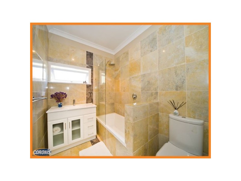 108 Mcconaghy Street, Mitchelton QLD 4053