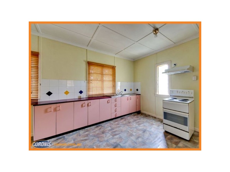 10 McGhie Street, Zillmere QLD 4034