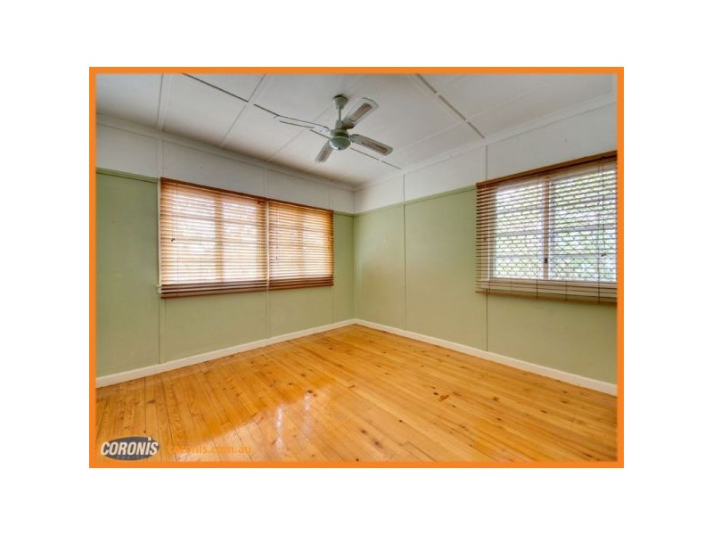 10 McGhie Street, Zillmere QLD 4034