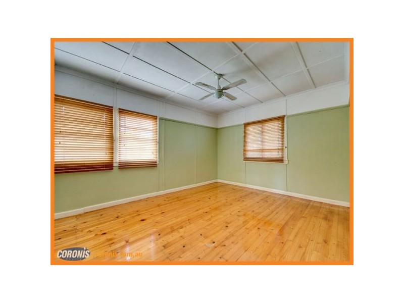 10 McGhie Street, Zillmere QLD 4034