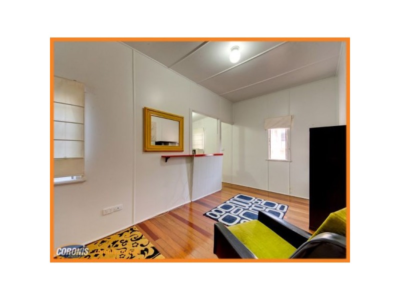 32 Marsden Road, Kallangur QLD 4503