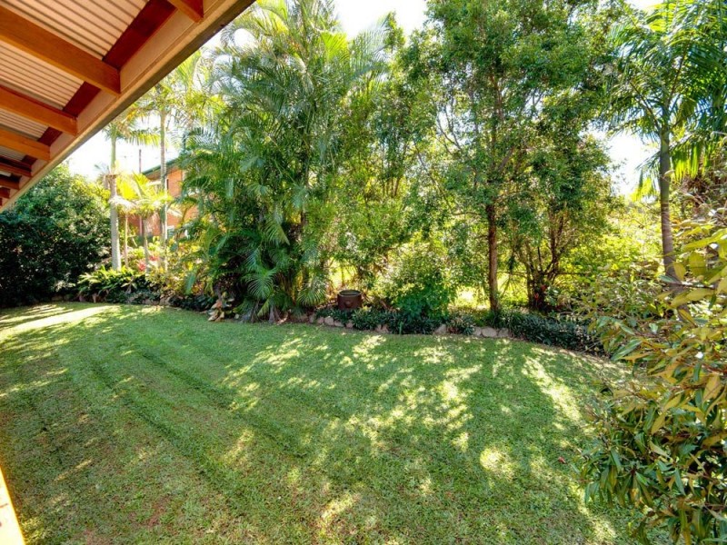 8 Deramore Street, Wavell Heights QLD 4012