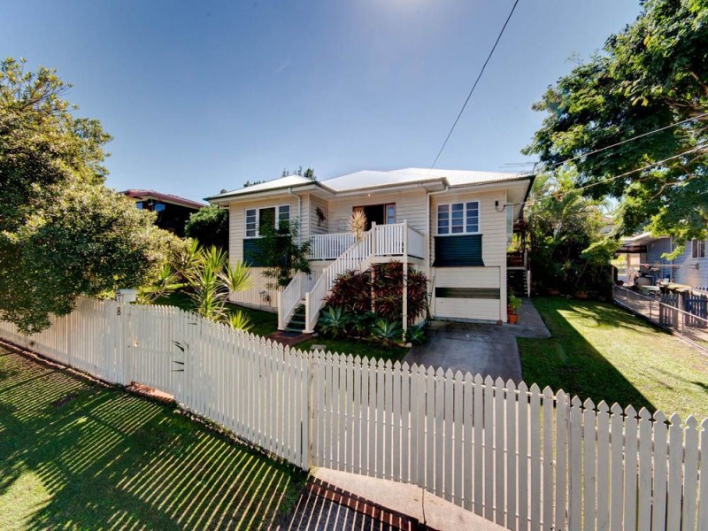 8 Deramore Street, Wavell Heights QLD 4012