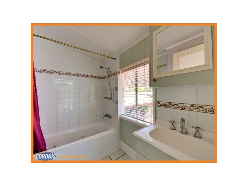 33 Scott Street, Deagon QLD 4017