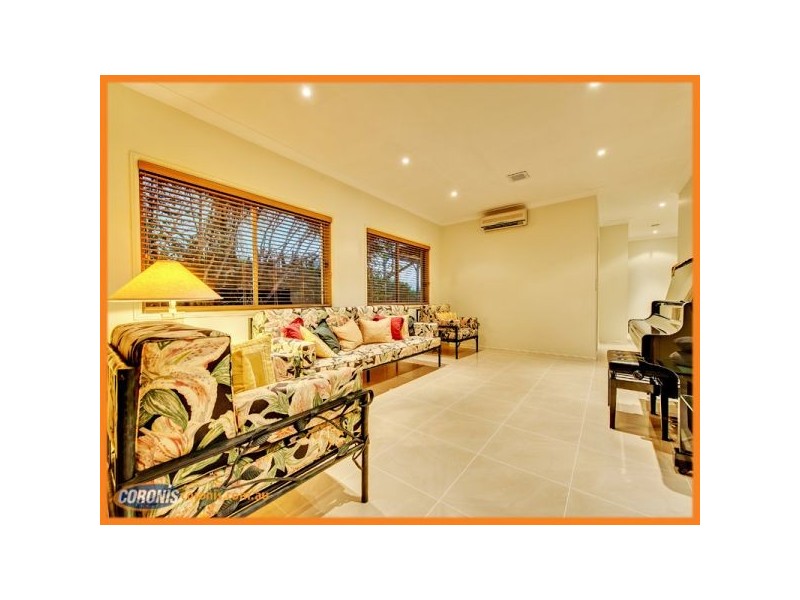 7 The Heights, Underwood QLD 4119