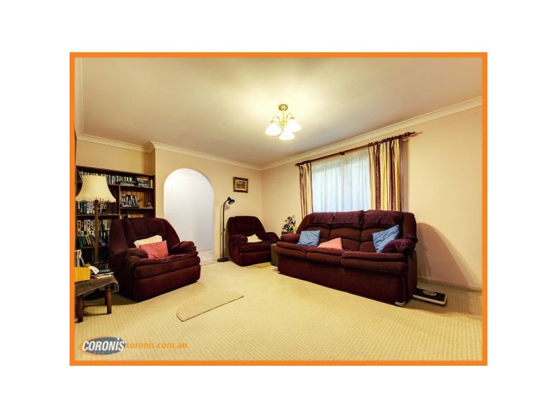 7 Hume Way, Redbank Plains QLD 4301