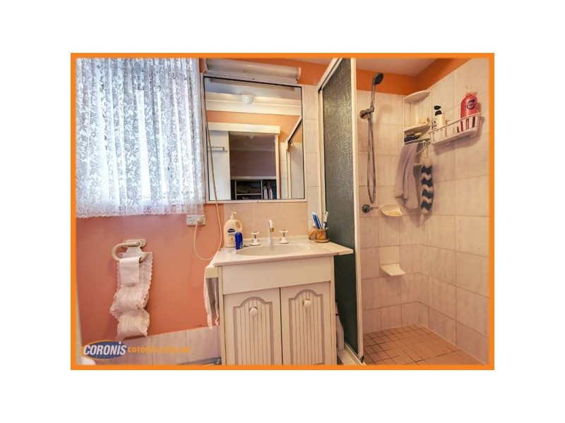 7 Hume Way, Redbank Plains QLD 4301