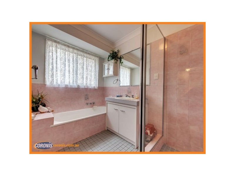 7 Hume Way, Redbank Plains QLD 4301