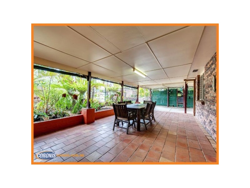 7 Hume Way, Redbank Plains QLD 4301