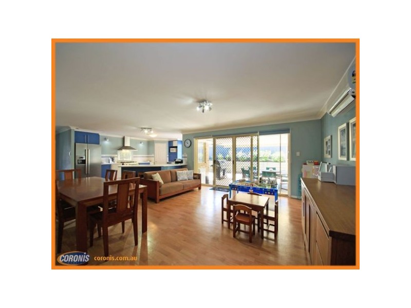 23 Hopkins Street, Petrie QLD 4502