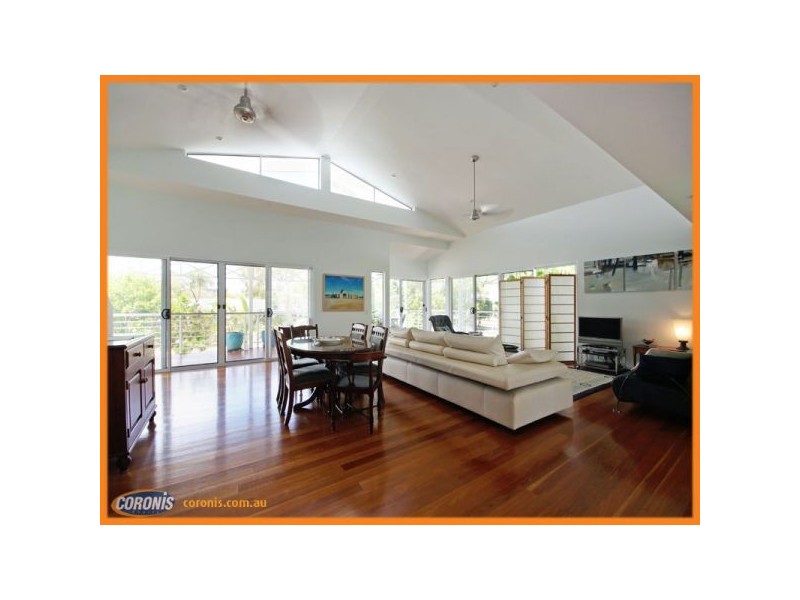 8 Nineteenth Avenue, Brighton QLD 4017