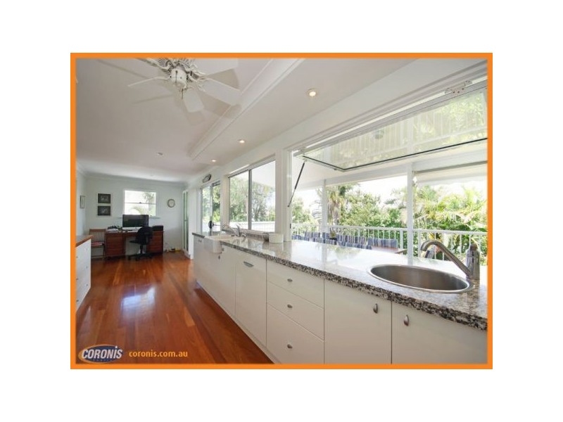 8 Nineteenth Avenue, Brighton QLD 4017