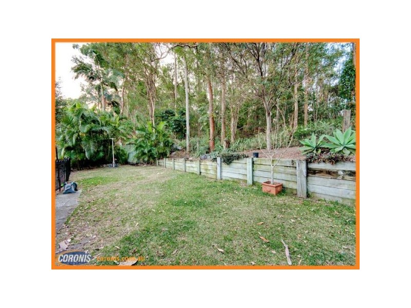 5 Jupiter Court, Eatons Hill QLD 4037