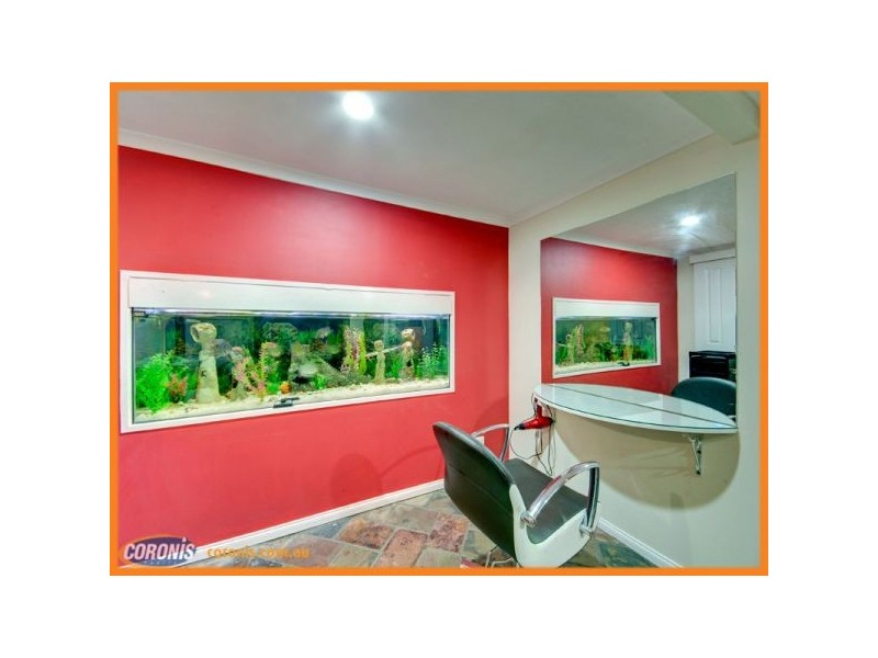 5 Jupiter Court, Eatons Hill QLD 4037