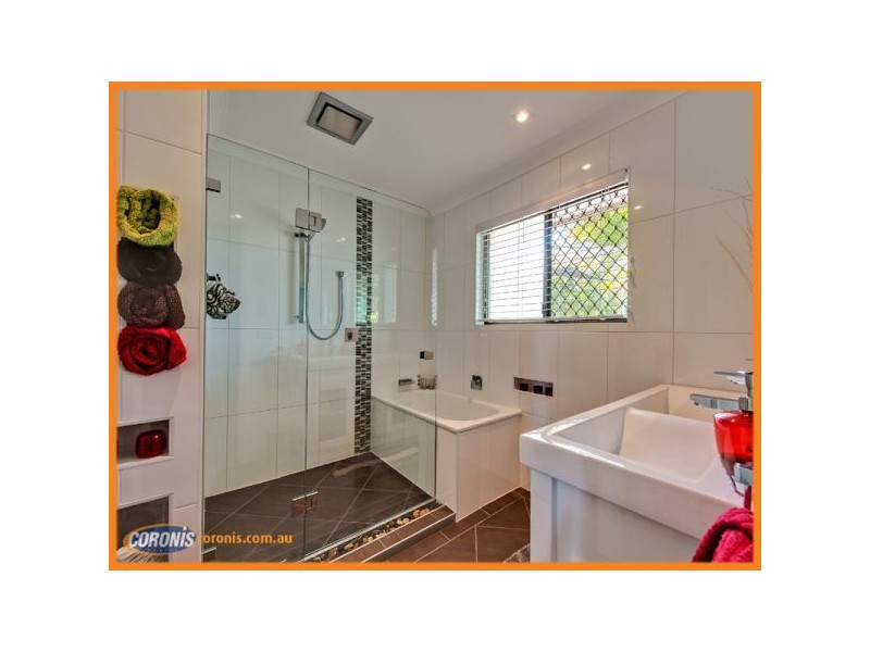 11 El Rancho Street, Daisy Hill QLD 4127