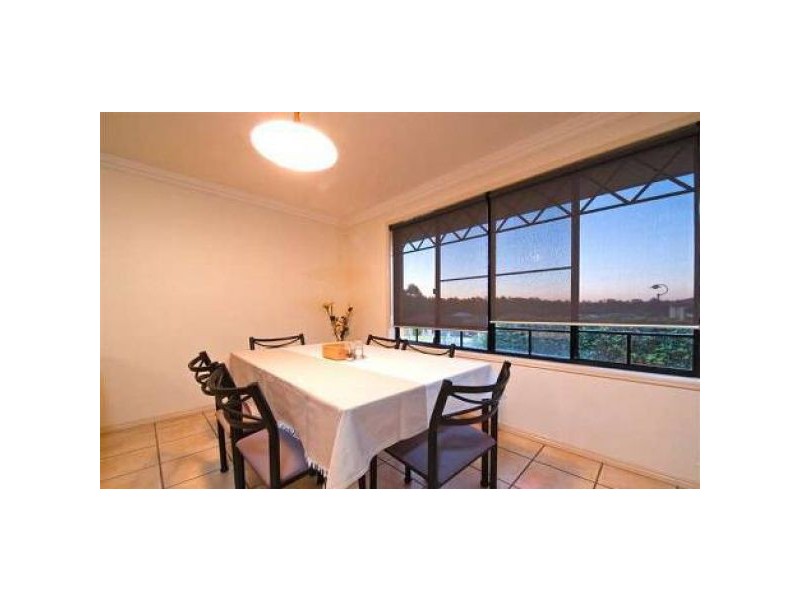 14 Fernwren Crt, Cashmere QLD 4500