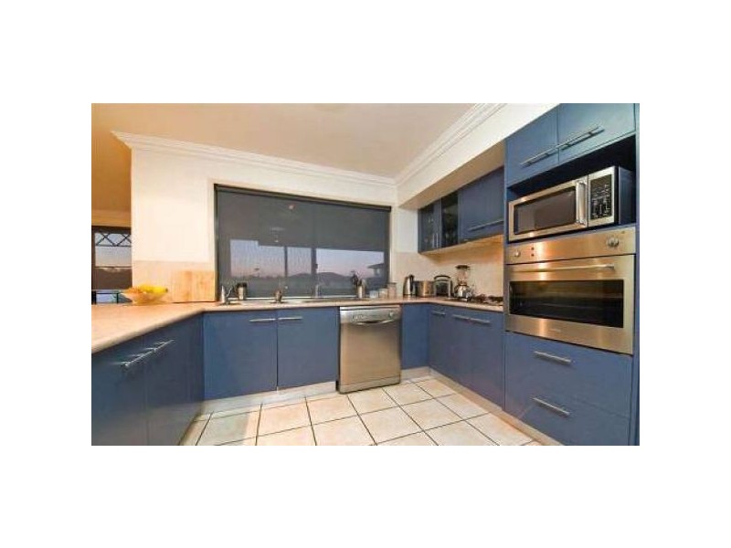 14 Fernwren Crt, Cashmere QLD 4500
