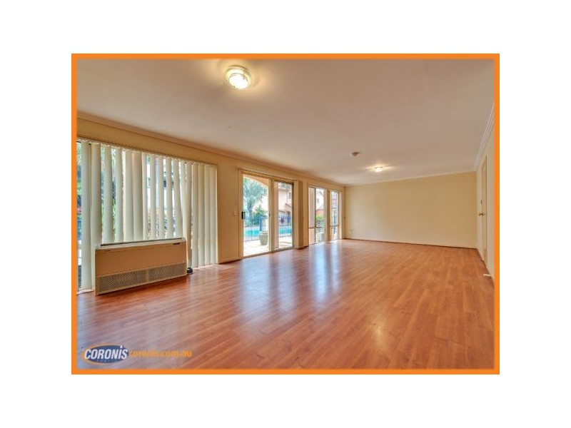 38 John Lund Drive, Hope Island QLD 4212