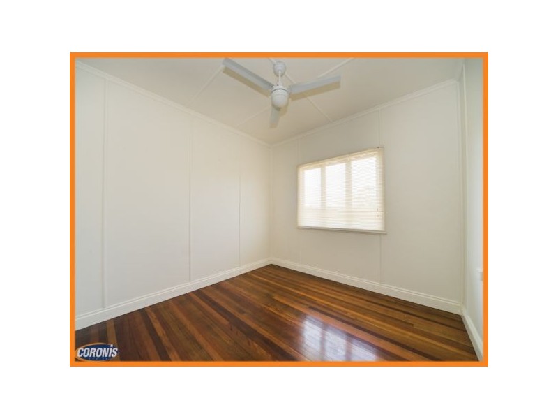 8 Crowley Street, Zillmere QLD 4034