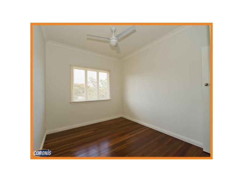 8 Crowley Street, Zillmere QLD 4034