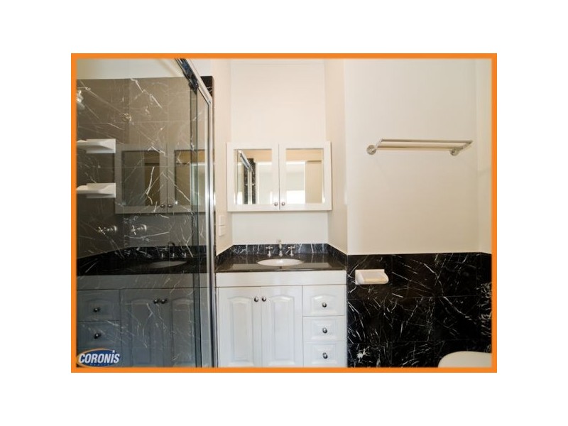 8 Crowley Street, Zillmere QLD 4034