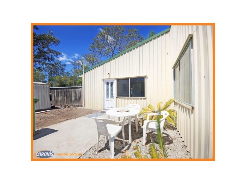 306 Old Bay Rd, Deception Bay QLD 4508