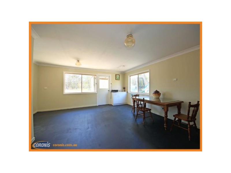 306 Old Bay Rd, Deception Bay QLD 4508