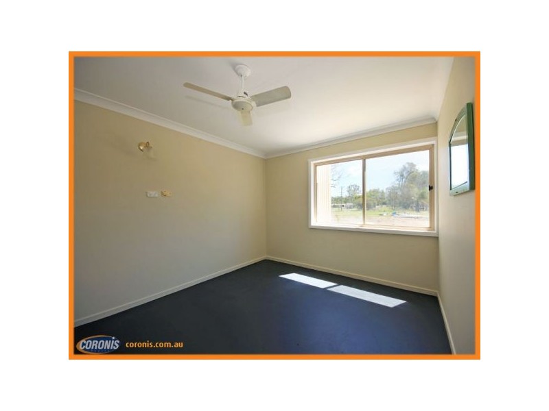 306 Old Bay Rd, Deception Bay QLD 4508