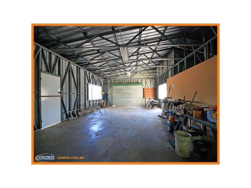 306 Old Bay Rd, Deception Bay QLD 4508