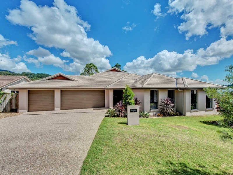 13 Murray Cct, Upper Coomera QLD 4209
