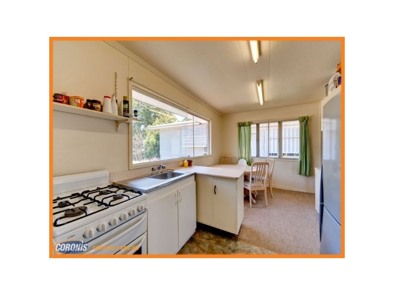 9 Malwood Street, Stafford Heights QLD 4053