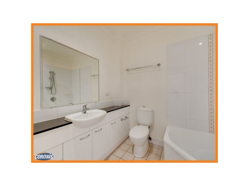 8/309 Enoggera Road, Newmarket QLD 4051