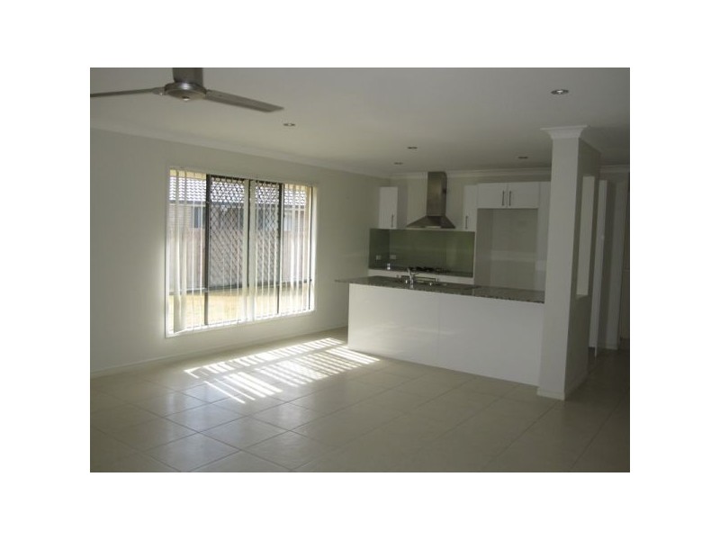 13 Thistle Court, Upper Caboolture QLD 4510