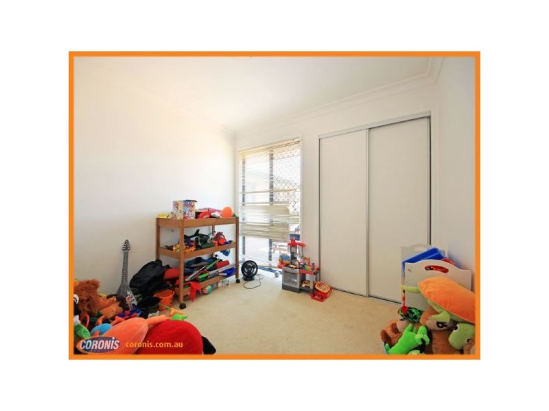 4 Oaktree Place, Bracken Ridge QLD 4017