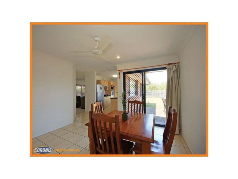 4 Oaktree Place, Bracken Ridge QLD 4017