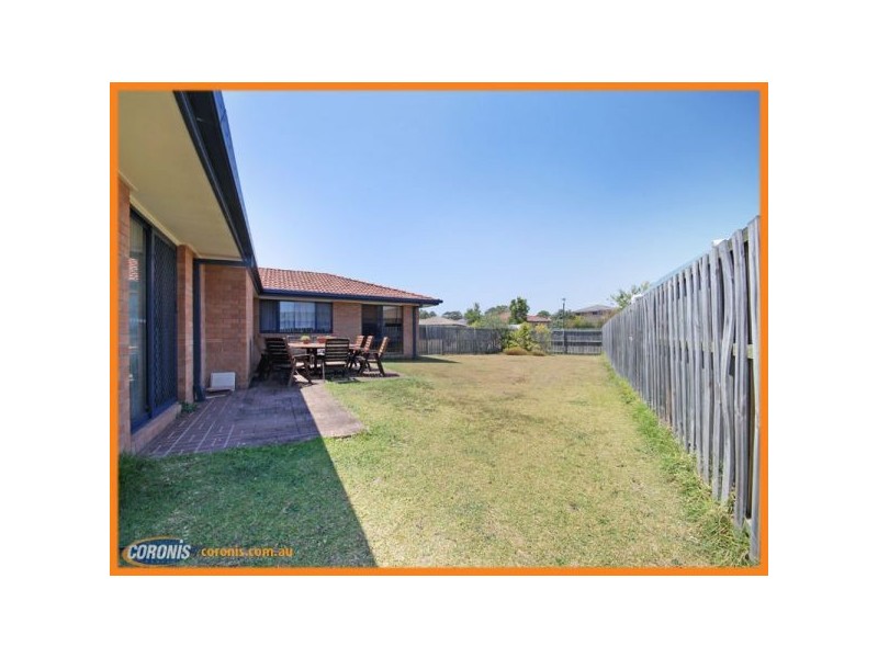 4 Oaktree Place, Bracken Ridge QLD 4017