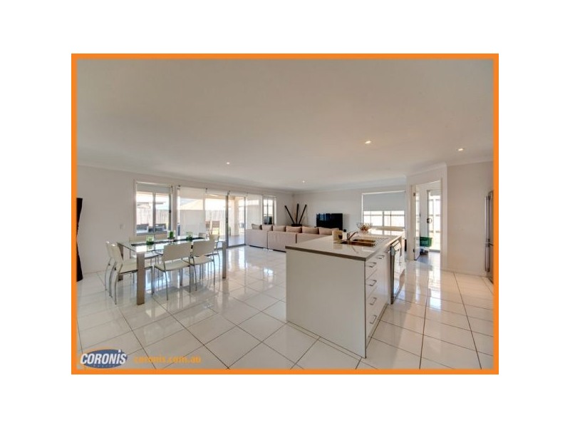 11 Ballyalla Crescent, Warner QLD 4500