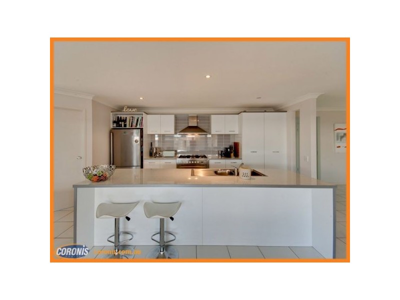 11 Ballyalla Crescent, Warner QLD 4500