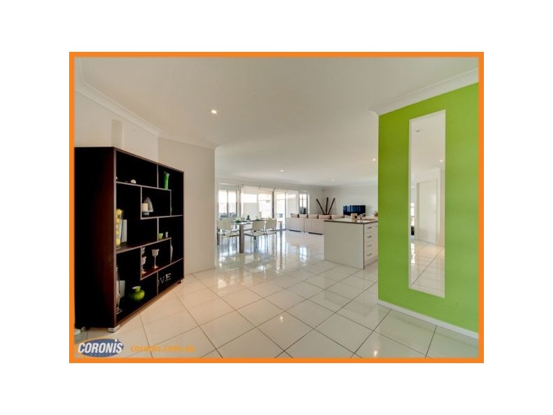 11 Ballyalla Crescent, Warner QLD 4500