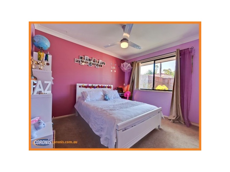 4 Emma Place, Springfield Lakes QLD 4300