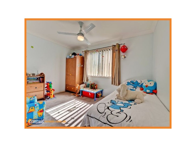 4 Emma Place, Springfield Lakes QLD 4300