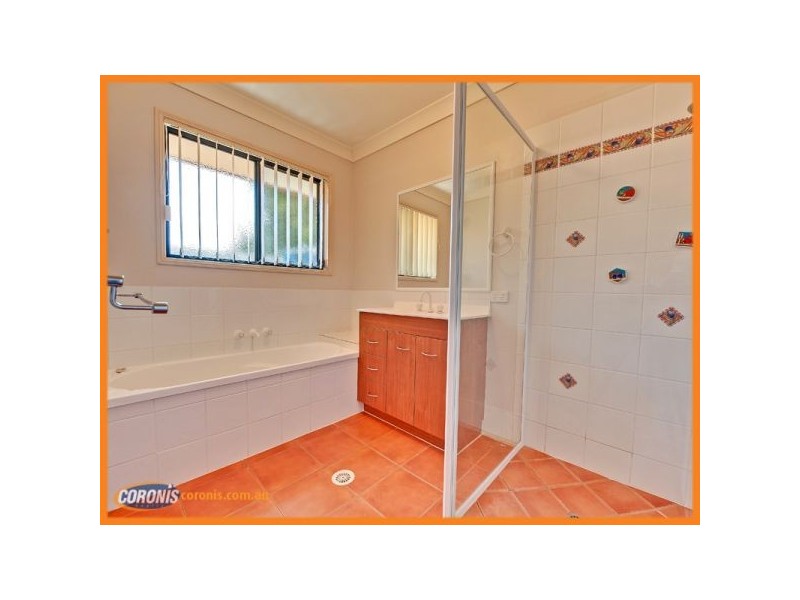 4 Emma Place, Springfield Lakes QLD 4300