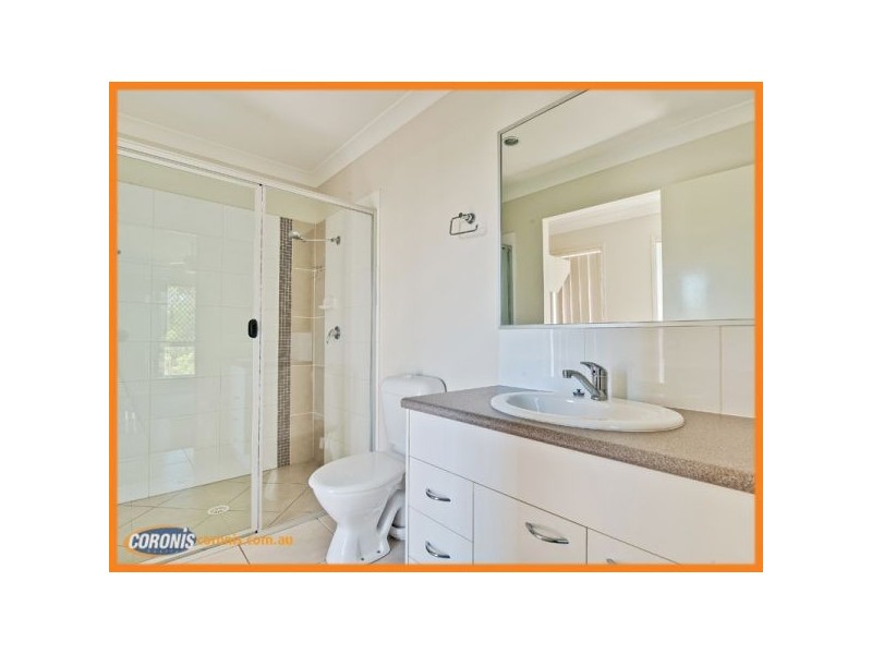 5 Lincoln Parade, Springfield Lakes QLD 4300