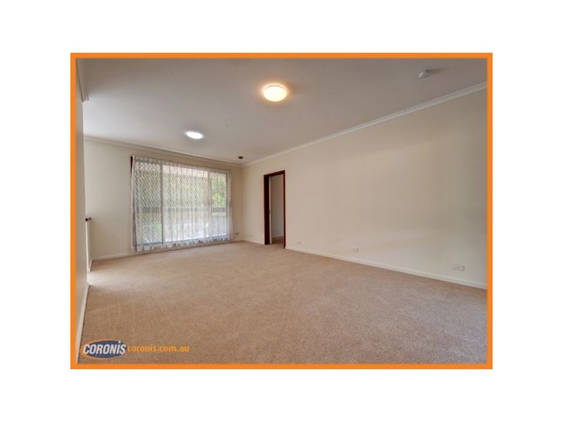 13 Jeanette Avenue, Springwood QLD 4127