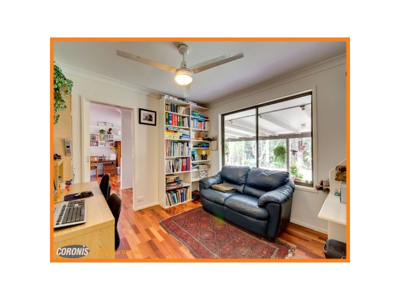 6 Sumar Lane, Bellmere QLD 4510