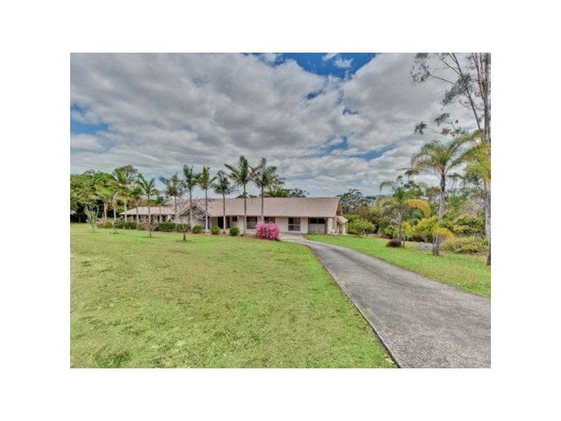 30 Holyrood Road, Maudsland QLD 4210