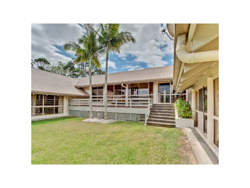 30 Holyrood Road, Maudsland QLD 4210
