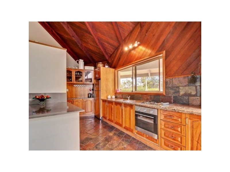 30 Holyrood Road, Maudsland QLD 4210