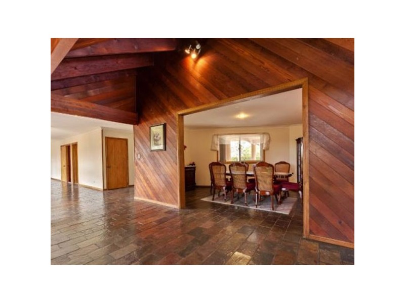 30 Holyrood Road, Maudsland QLD 4210