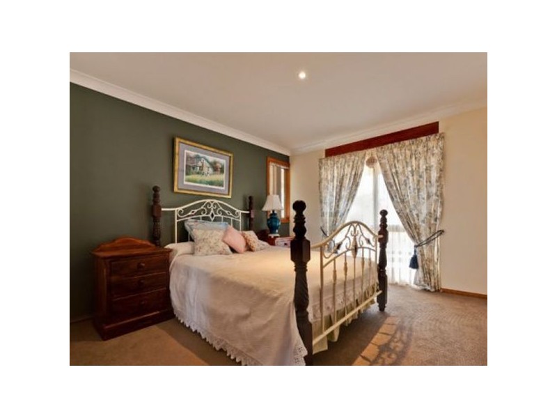 30 Holyrood Road, Maudsland QLD 4210